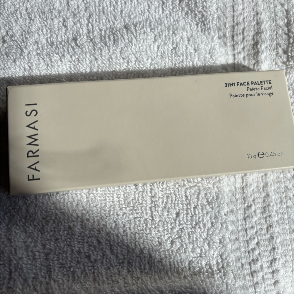 Farmasi EU Compliant Face Palette NEW in Packaging European Standards Makeup Set - Picture 5 of 5